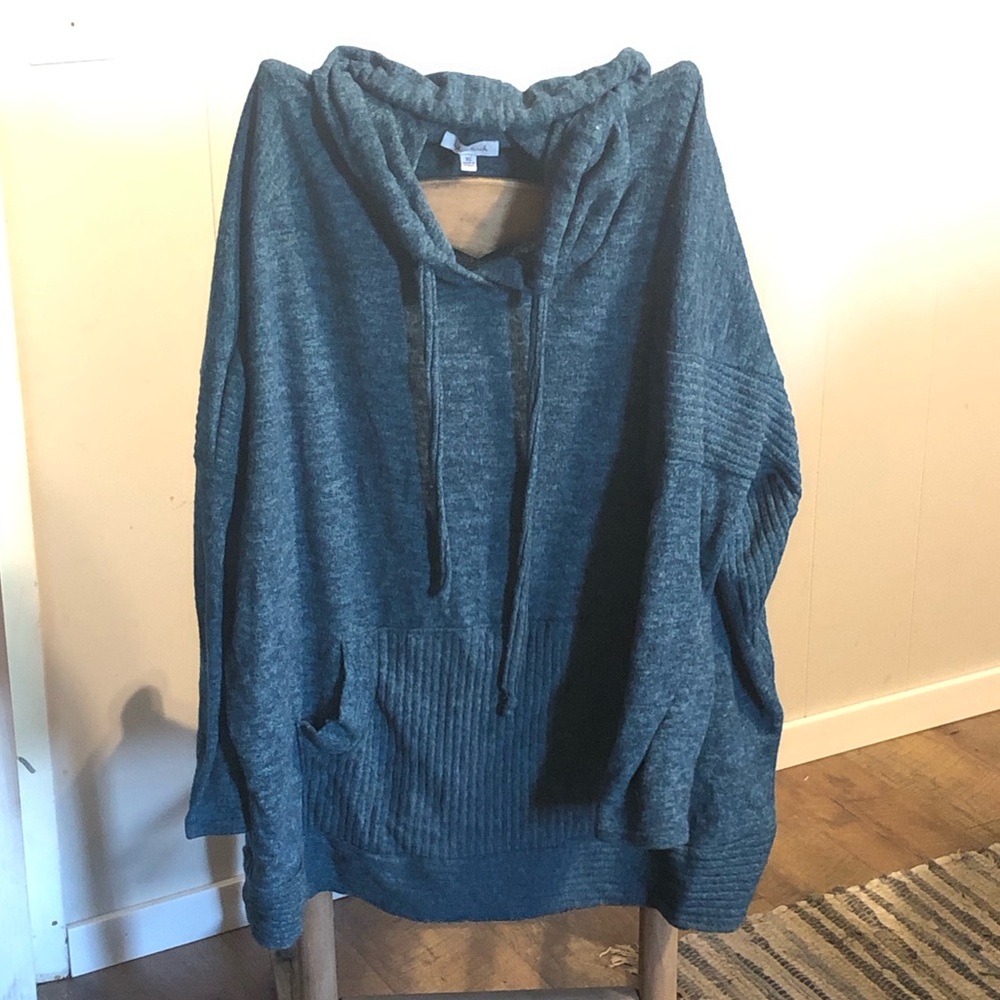 Sweater Hoodie